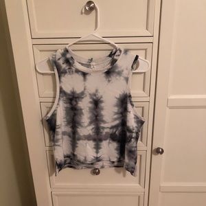 Lululemon Tank - worn once! No flaws!